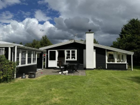 Holiday Home Roque - from the sea by Interhome, Hals